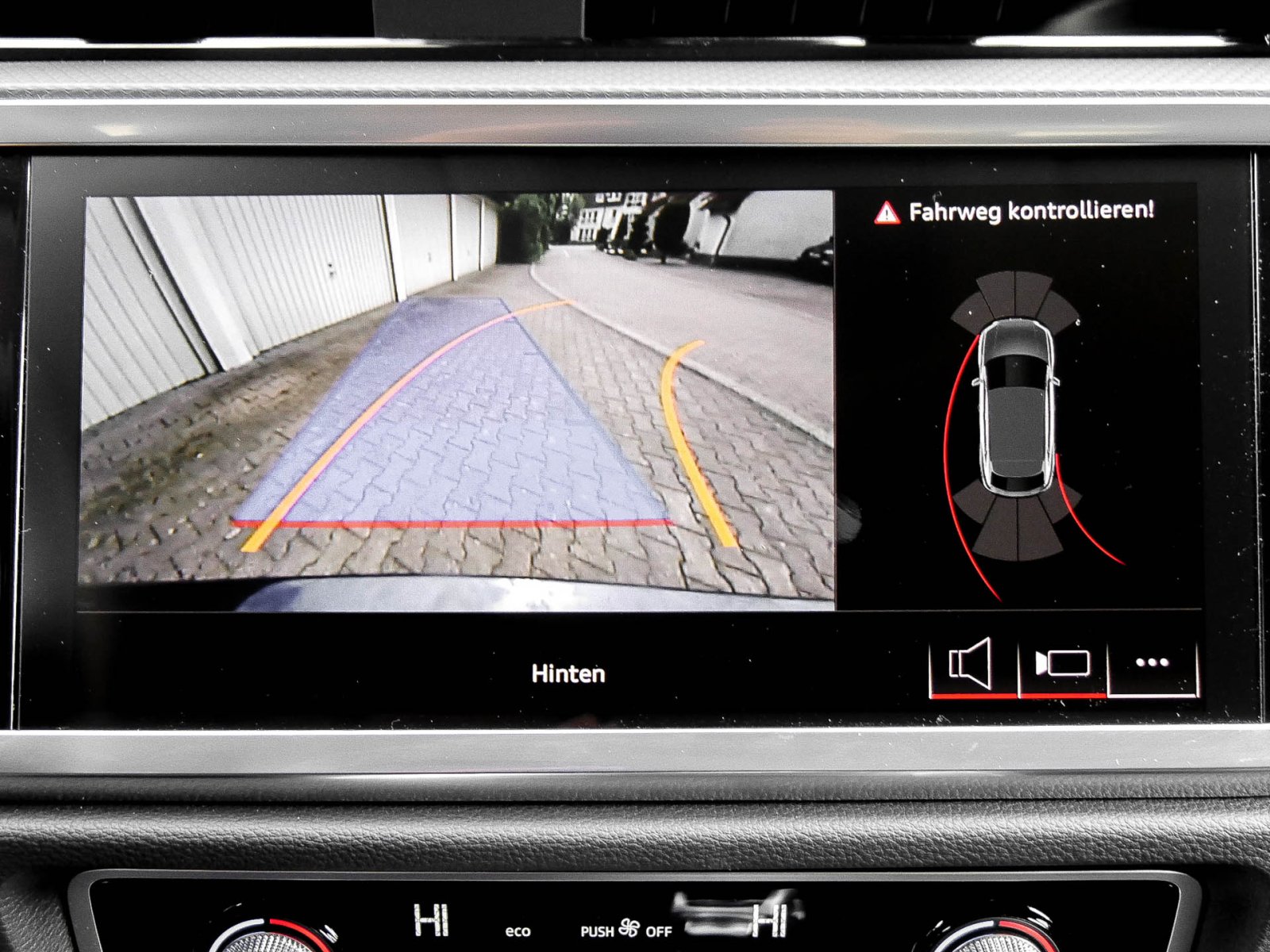 Audi Q3 Sportback 35 S LINE NAVI+ ACC LM18 ACC