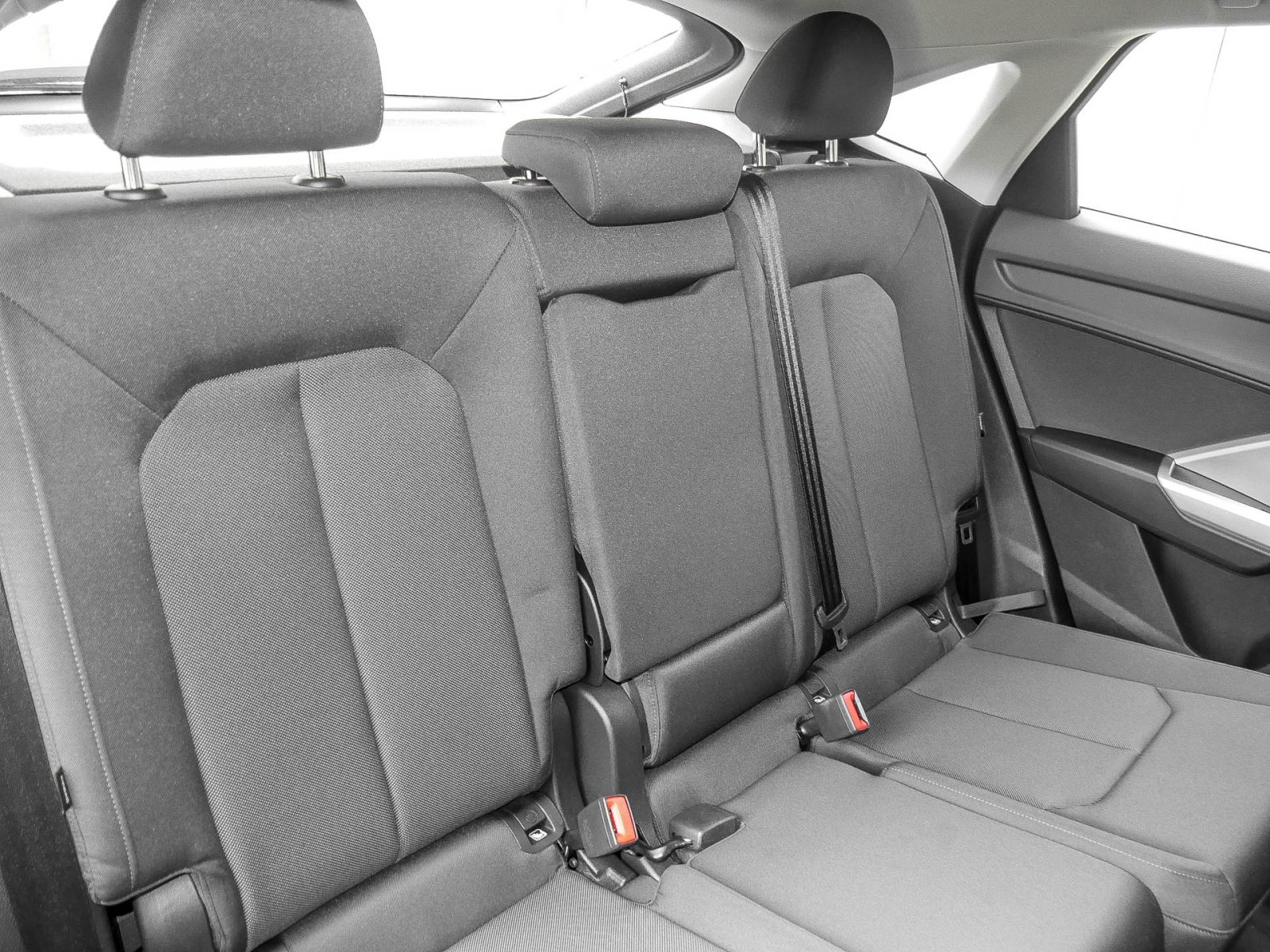 Audi Q3 Sportback 35 S LINE NAVI+ ACC LM18 ACC