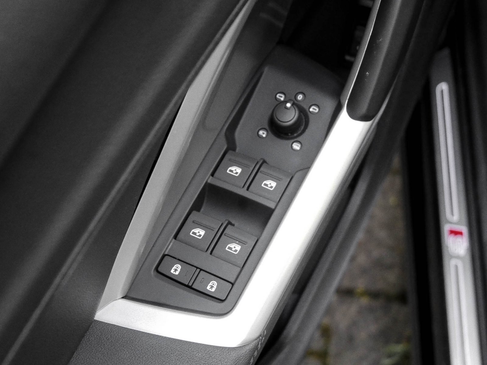 Audi Q3 35 S LINE NAVI+ CAM ACC SITZHEIZUNG