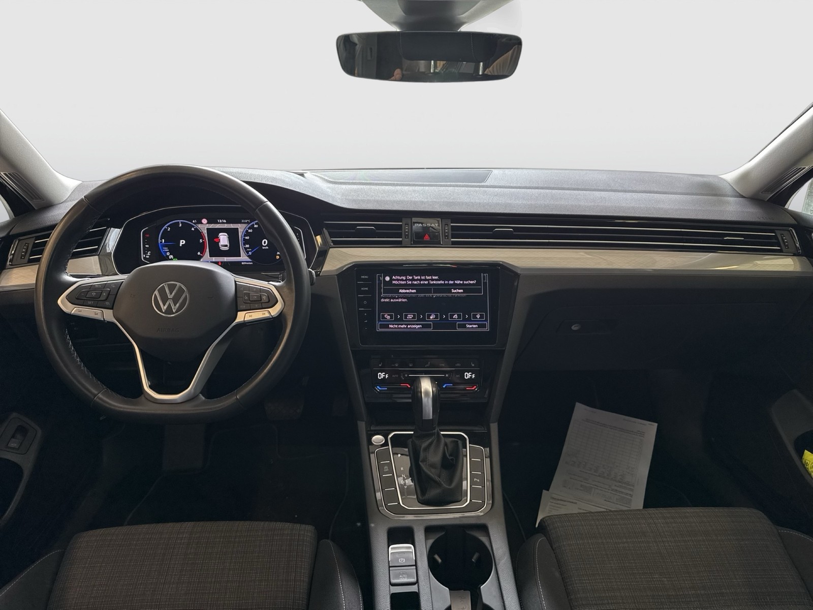 Volkswagen Passat Variant 2.0 BUSINESS AHK CAM ACC LM17 NAVI