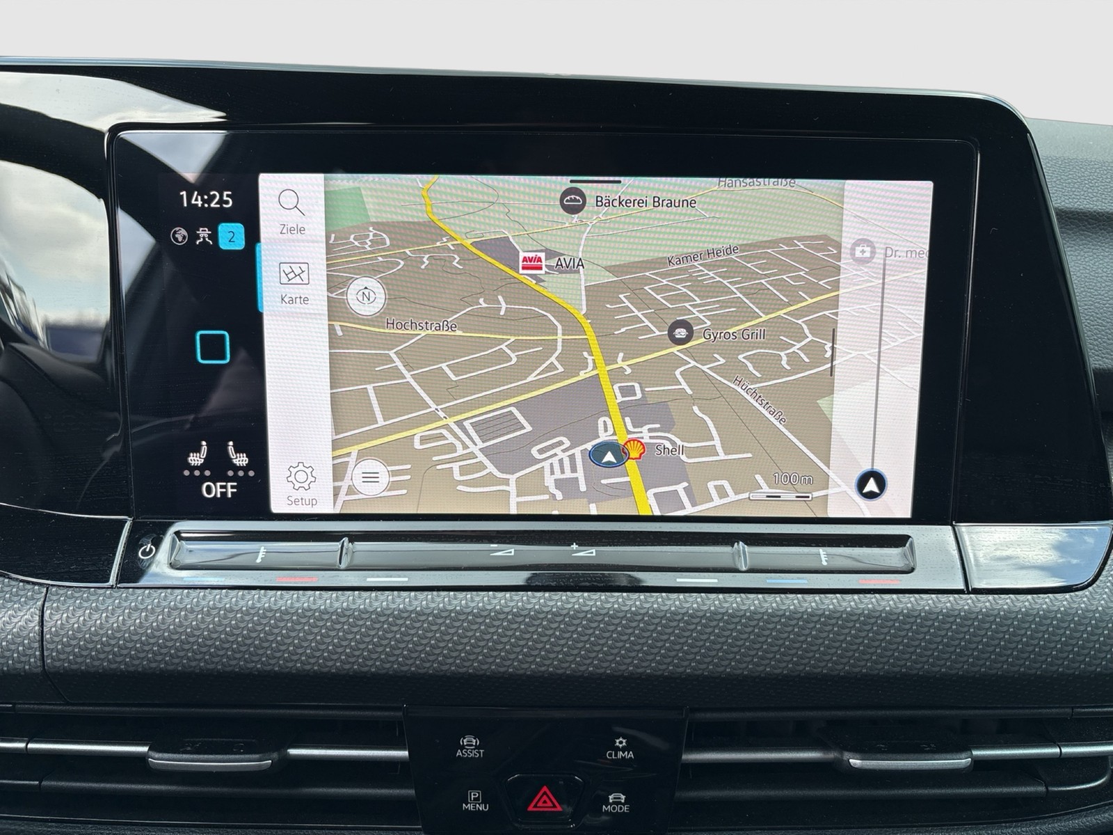 Volkswagen Golf VIII 1.5 eTSI R-LINE HARMAN KARDON ACC NAVI