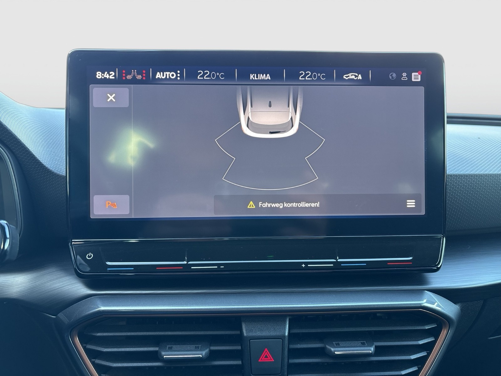 Cupra Leon ST 1.4 HYBRID AHK LM18 NAVI CARPLAY SITZHZ.
