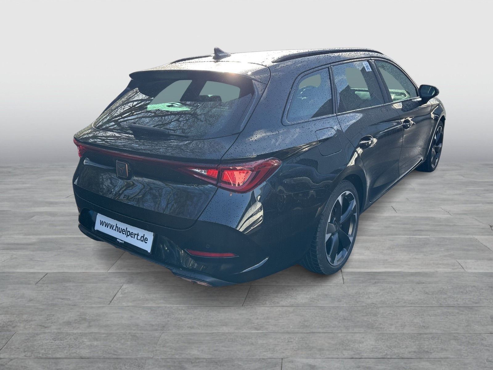 Cupra Leon ST 1.4 HYBRID AHK LM18 NAVI CARPLAY SITZHZ.