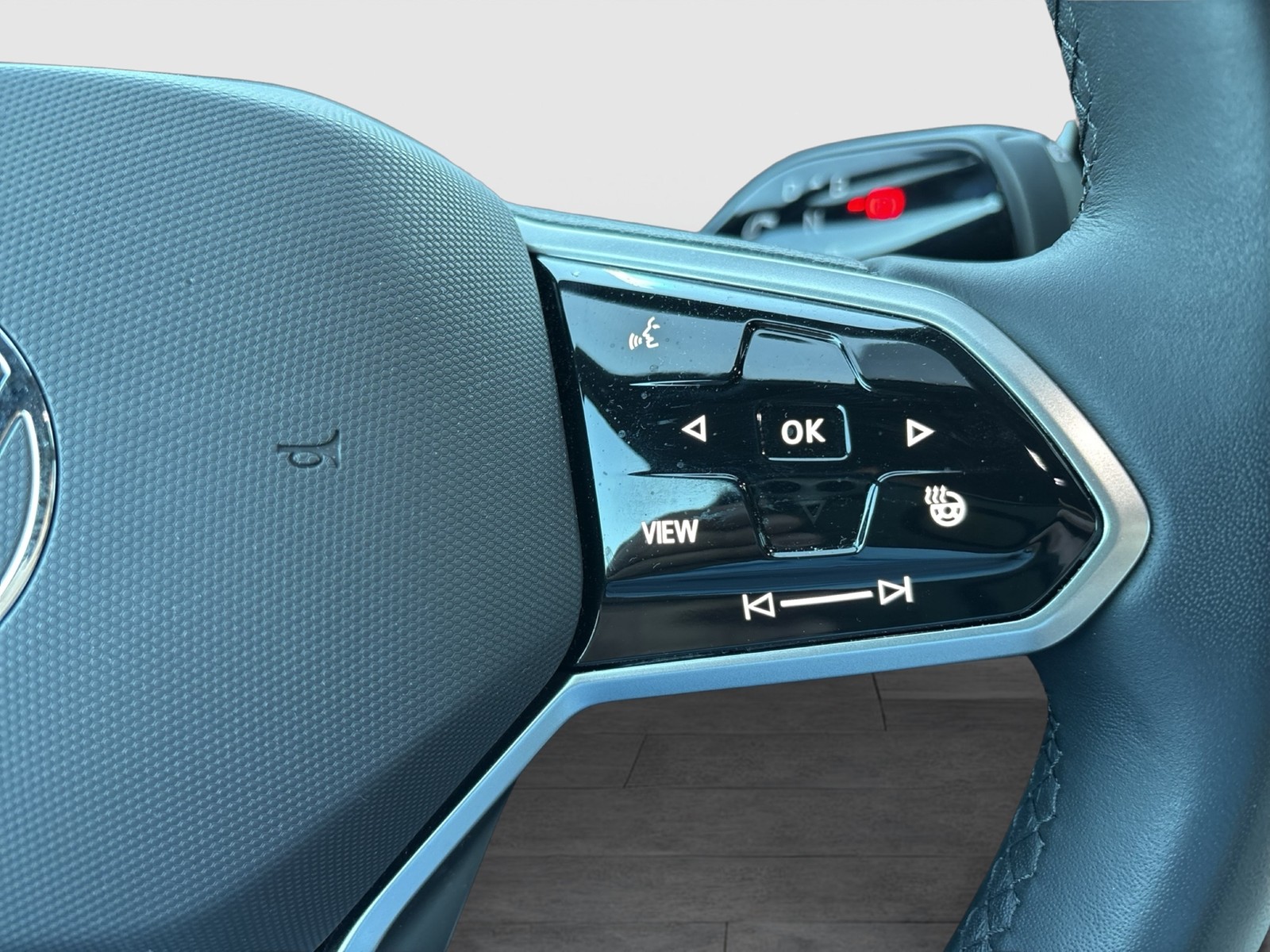 Volkswagen ID.7 PRO S WÄRMEPUMPE HARMAN KARDON AHK 360°CAM