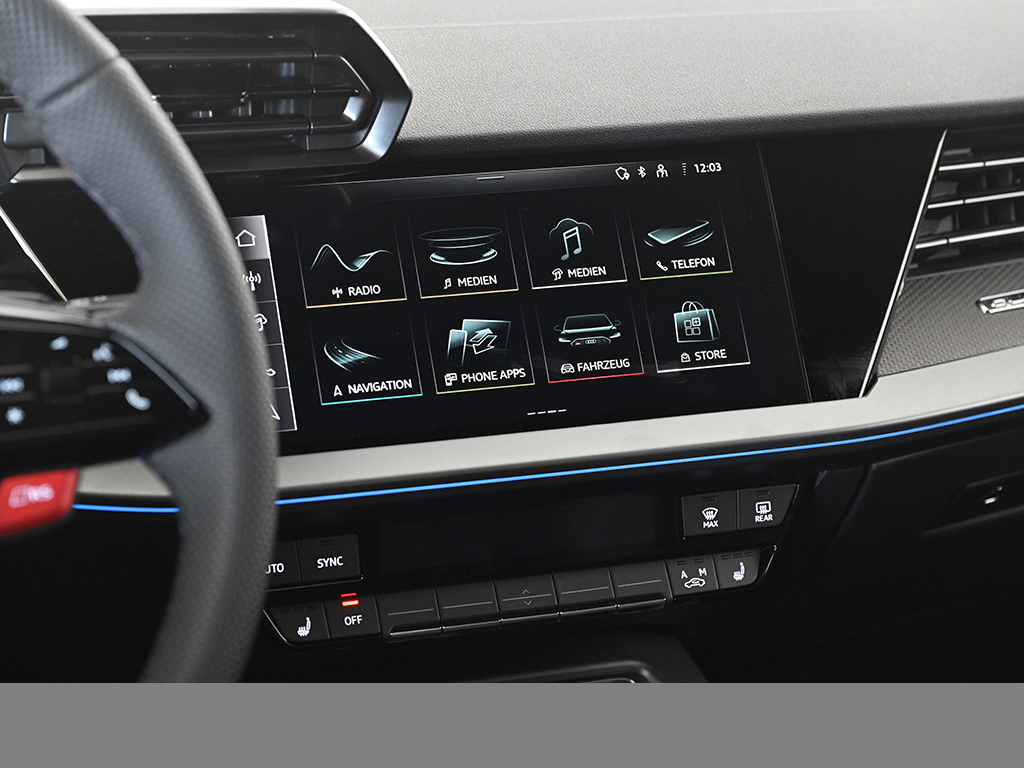 Audi RS3 Limousine VMAX 280 KM/H MATRIXLED LM19