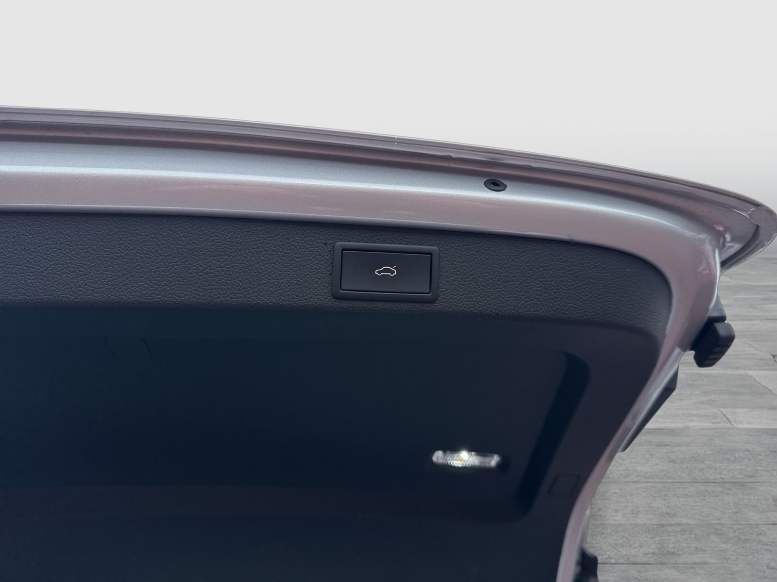 Skoda Superb Combi 2.0 STYLE STANDHZ. AHK eSITZE MATRIX