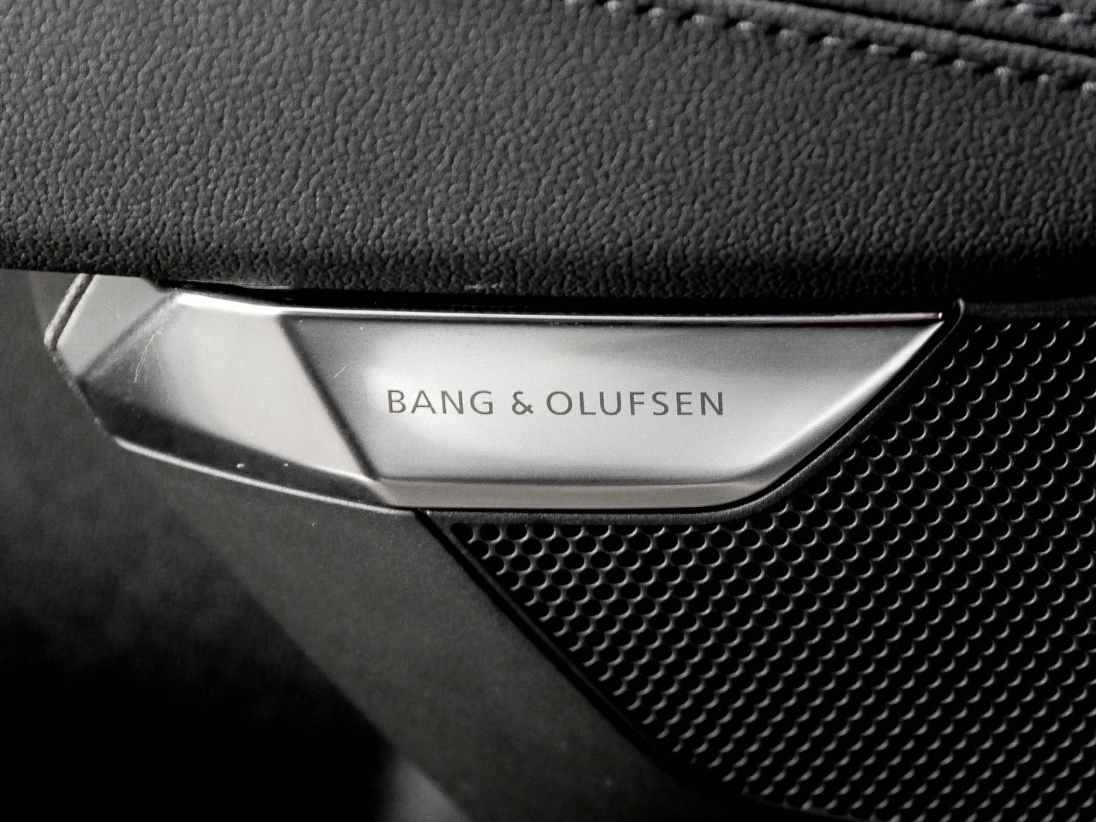 Audi e-tron GT quattro BLACKPAK B&O PANO LM21 HEADUP