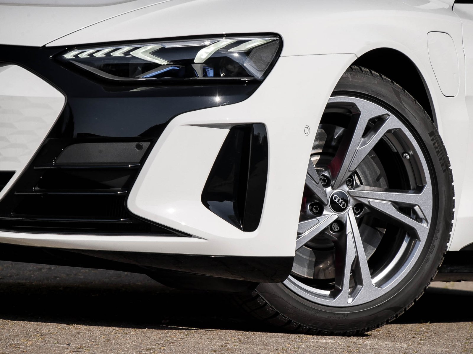 Audi e-tron GT quattro BLACKPAK B&O PANO LM21 HEADUP