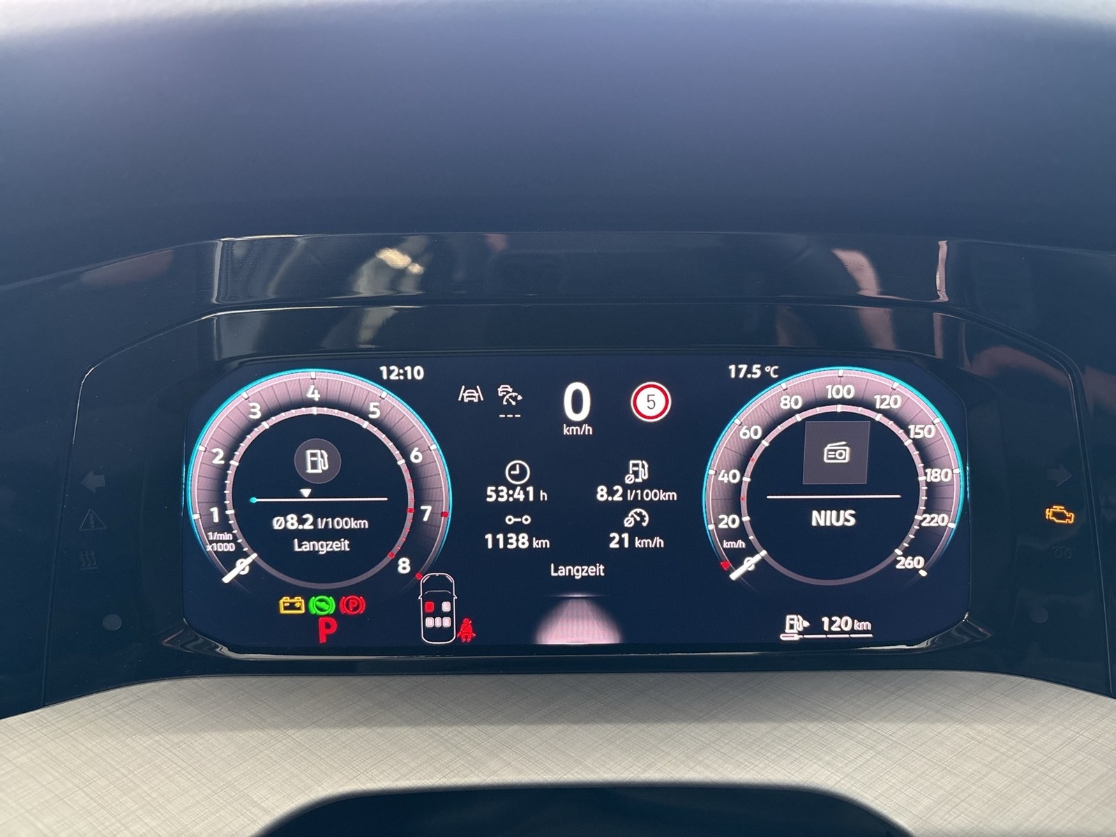 Volkswagen Golf VIII 1.5 eTSI LIFE CAM ACC HEAD-UP NAVI ALU