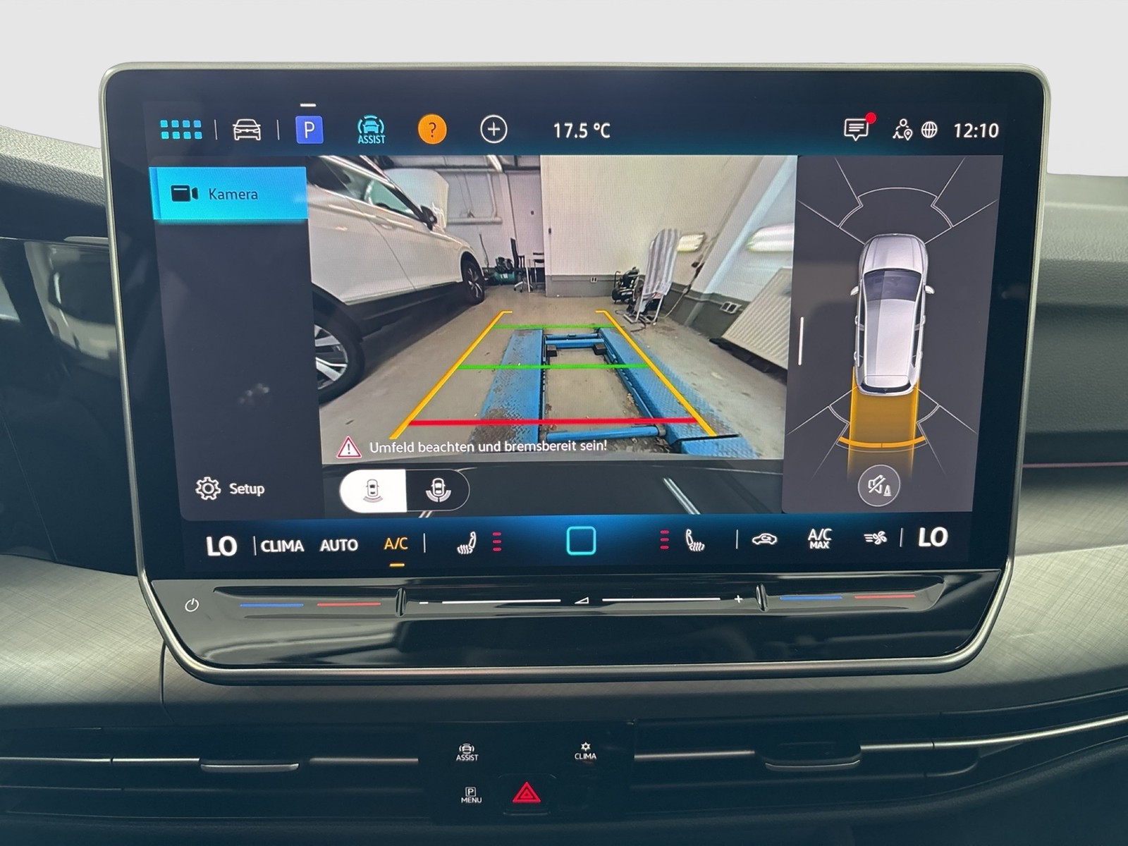 Volkswagen Golf VIII 1.5 eTSI LIFE CAM ACC HEAD-UP NAVI ALU