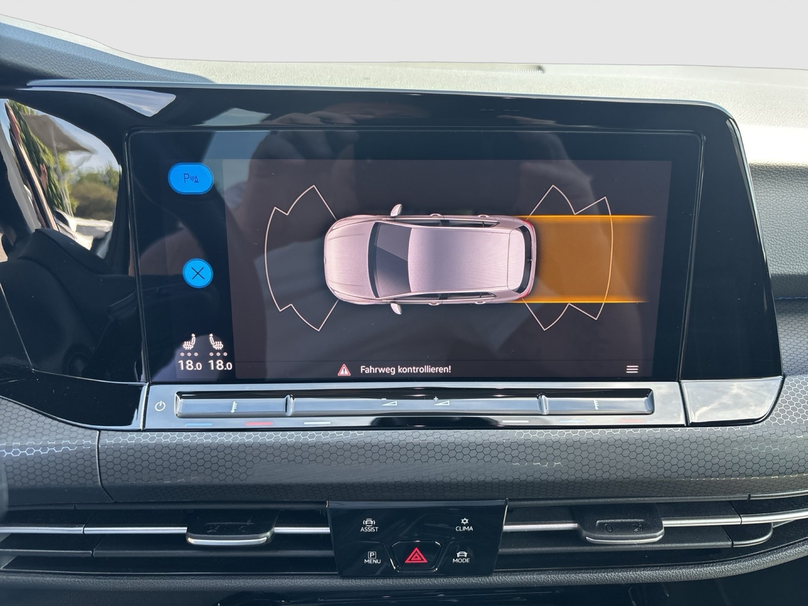 Volkswagen Golf VIII 2.0 GTD LM18 LED+ CARPLAY SITZHEIZUNG