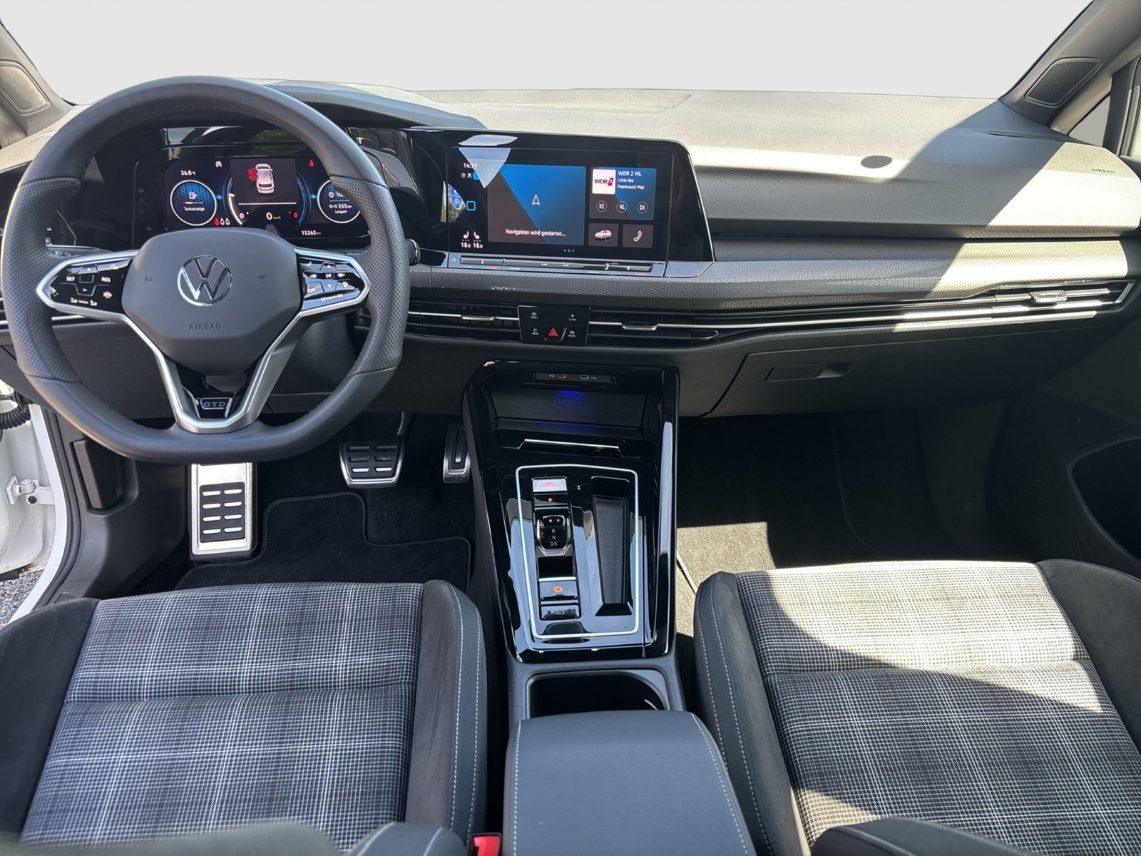 Volkswagen Golf VIII 2.0 GTD LM18 LED+ CARPLAY SITZHEIZUNG