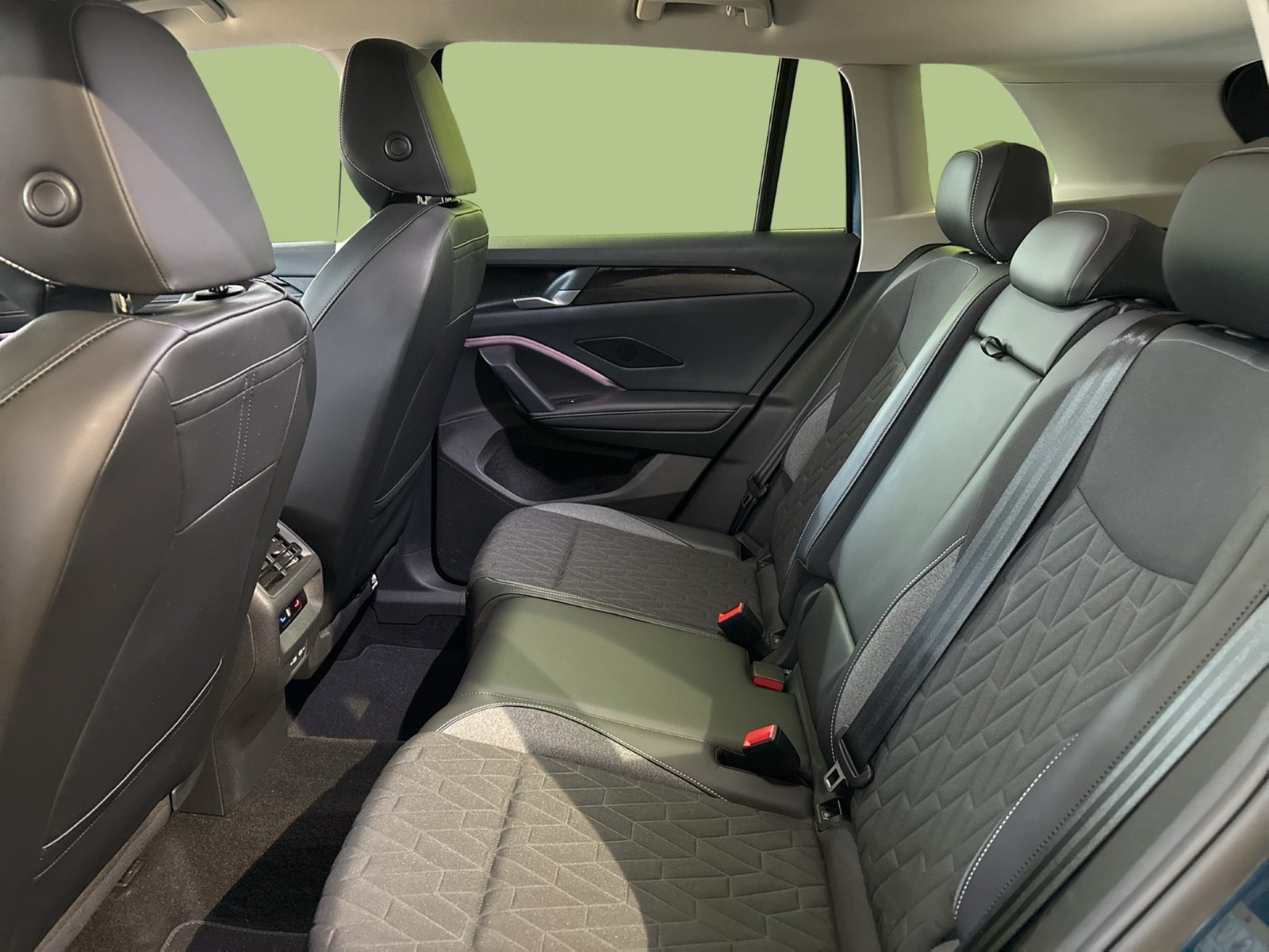 Volkswagen Tiguan 2.0 GOAL 4X4 AHK 360°CAM ACC NAVI CARPLAY