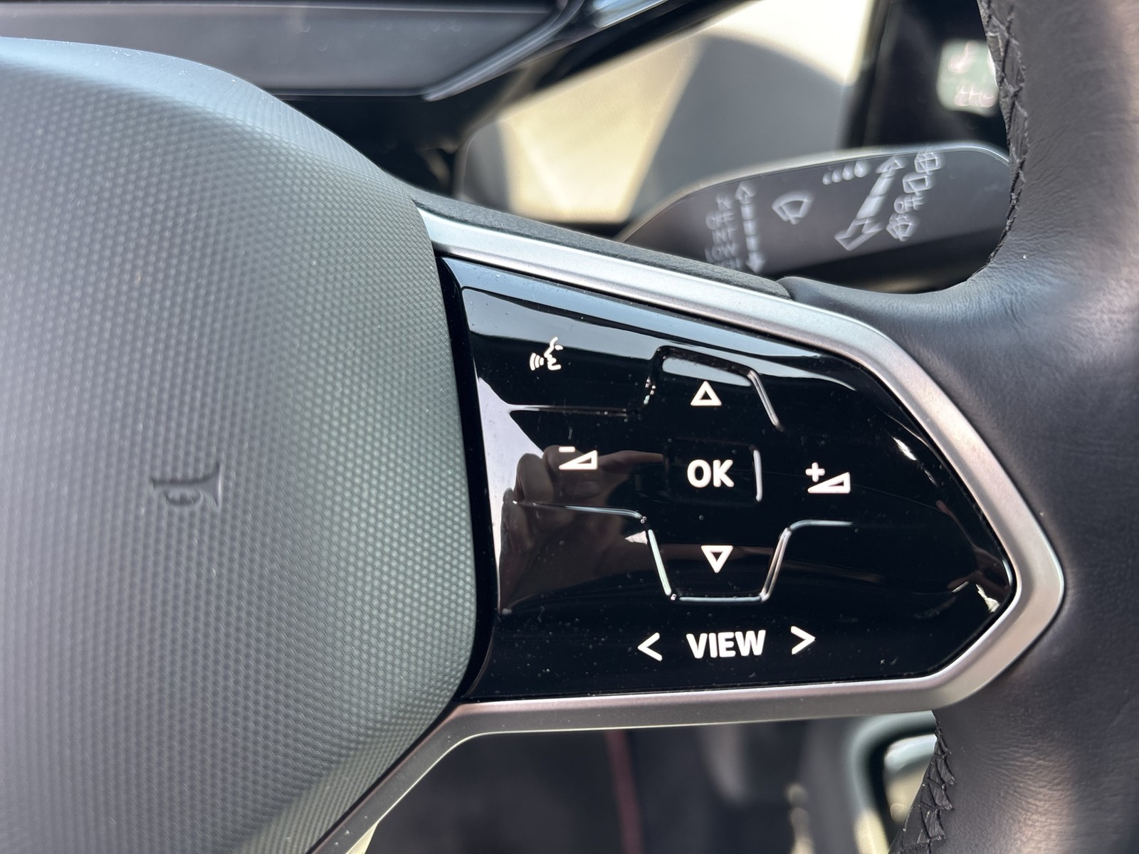 Volkswagen ID.3 PRO ACC LM19 NAVI CARPLAY KEYLESS-GO SITZHZ