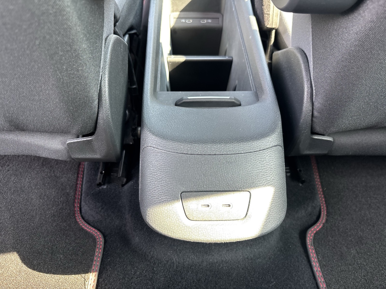 Volkswagen ID.3 PRO ACC LM19 NAVI CARPLAY KEYLESS-GO SITZHZ