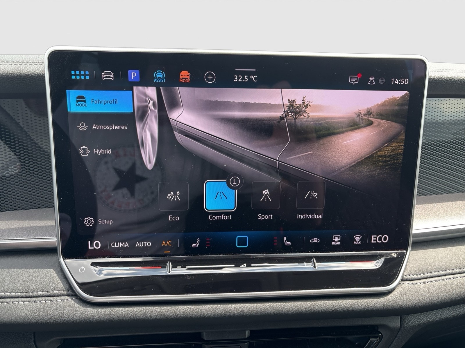 Volkswagen Tayron 1.5 HYBRID LIFE AHK CAM ACC LM18 CARPLAY