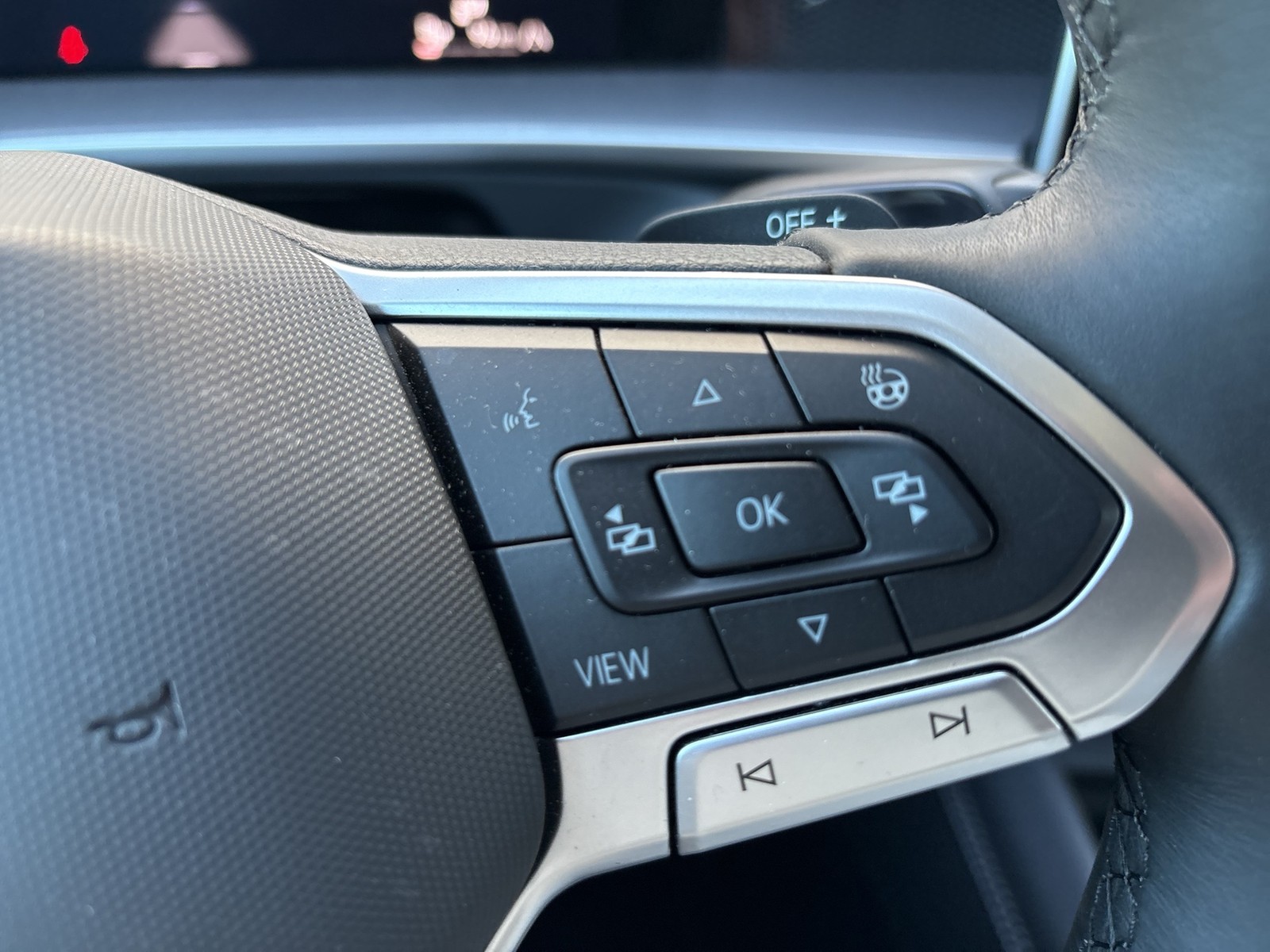 Volkswagen Tayron 1.5 HYBRID LIFE AHK CAM ACC LM18 CARPLAY