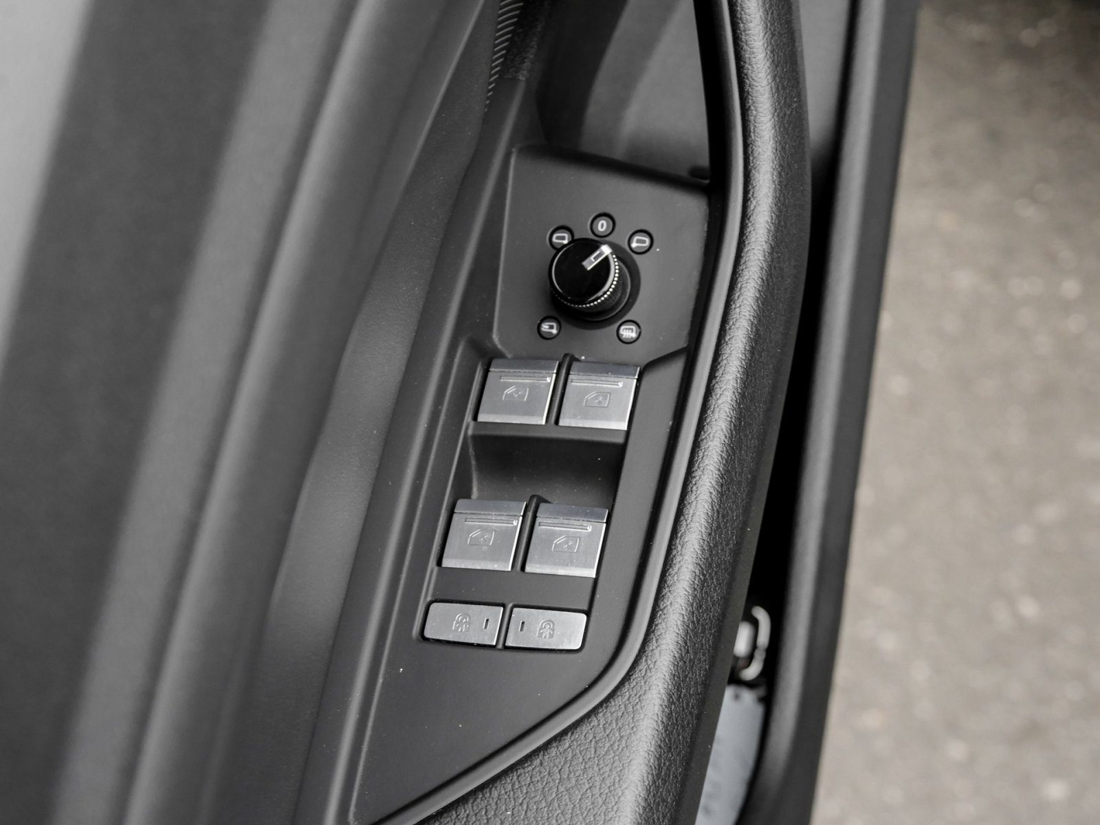 Audi e-tron 50 quattro S-LINE NAVI PANO AHK CAM LM20