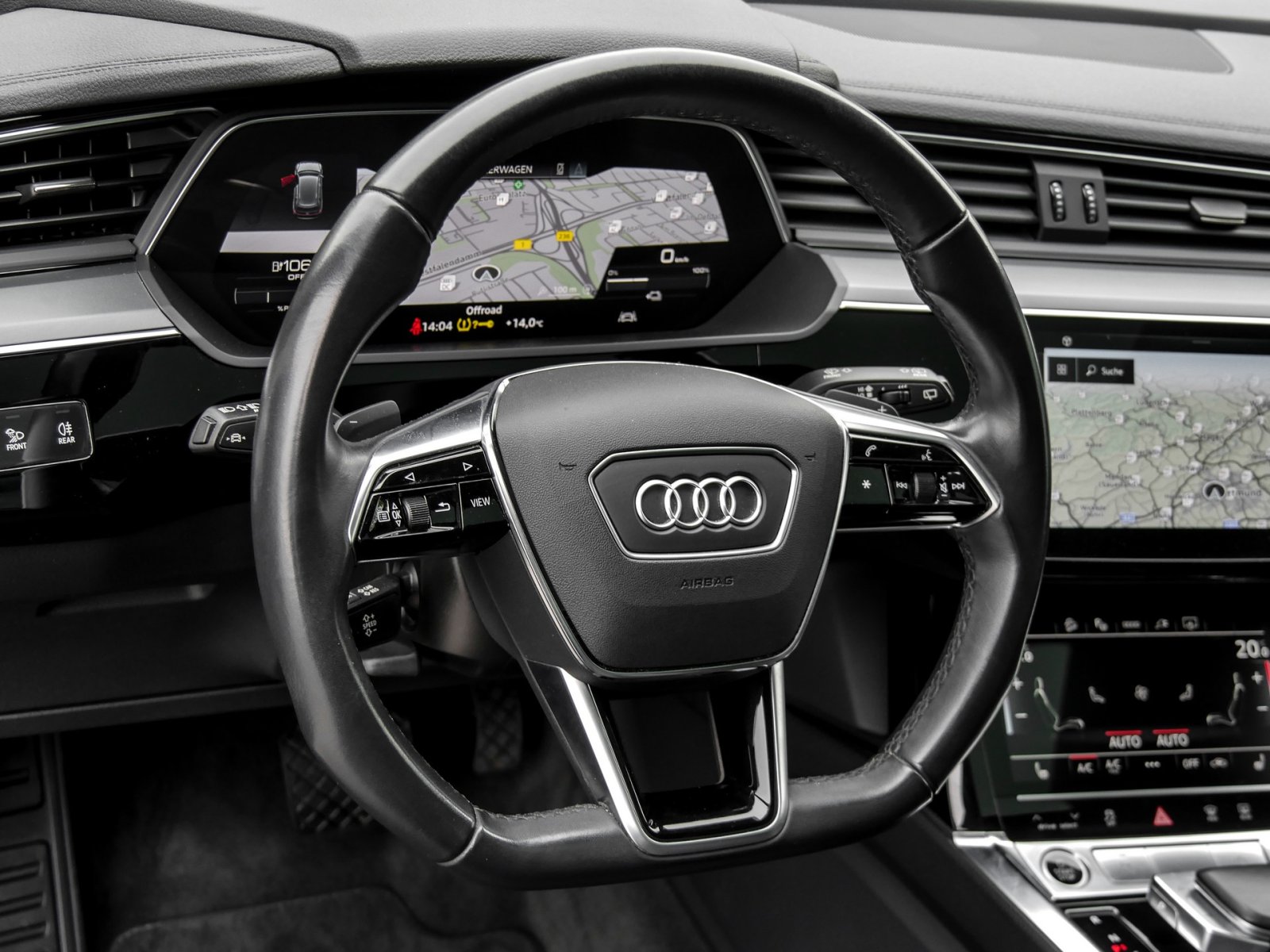 Audi e-tron 50 quattro S-LINE NAVI PANO AHK CAM LM20
