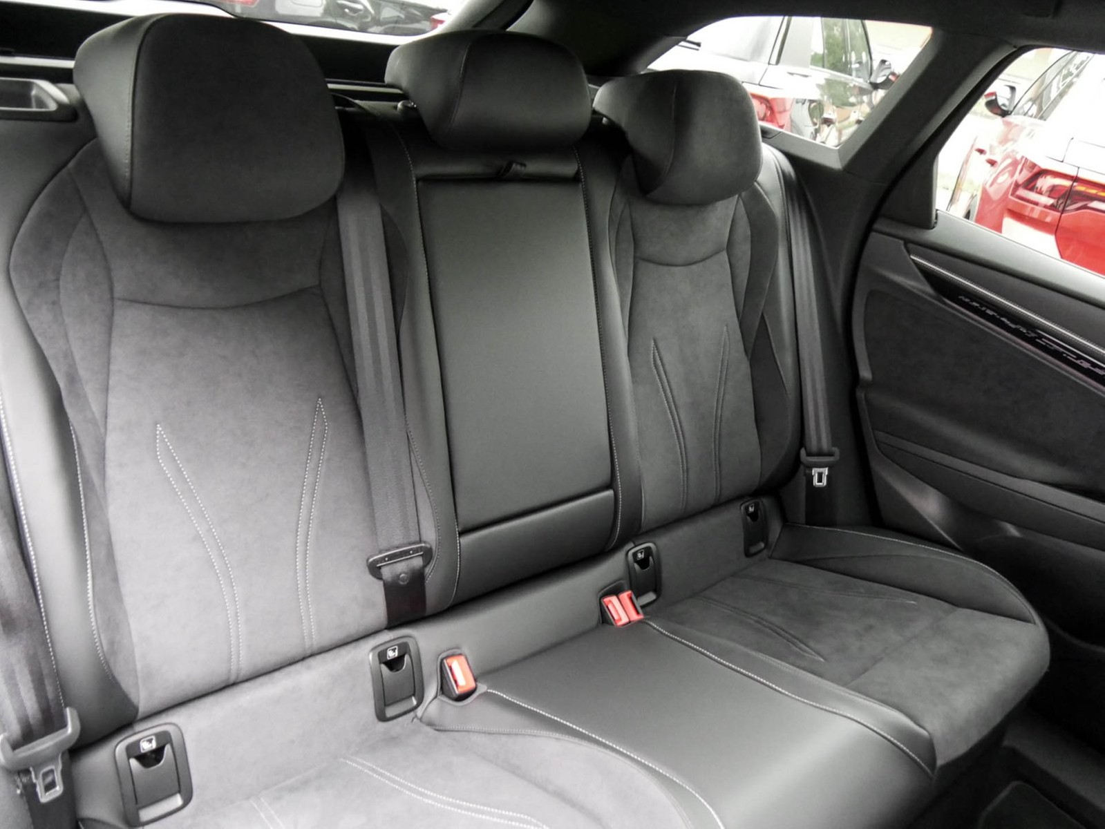 Volkswagen ID.7 Tourer PRO AHK 360°CAM ACC LM20 E-KLAPPE