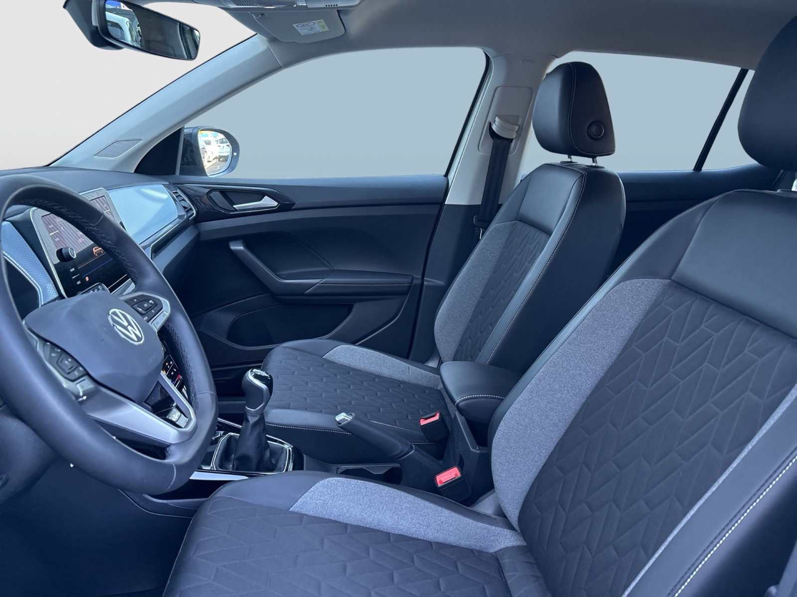 Volkswagen T-Cross 1.0 GOAL ACC NAVI ALU CARPLAY SITZHEIZ.