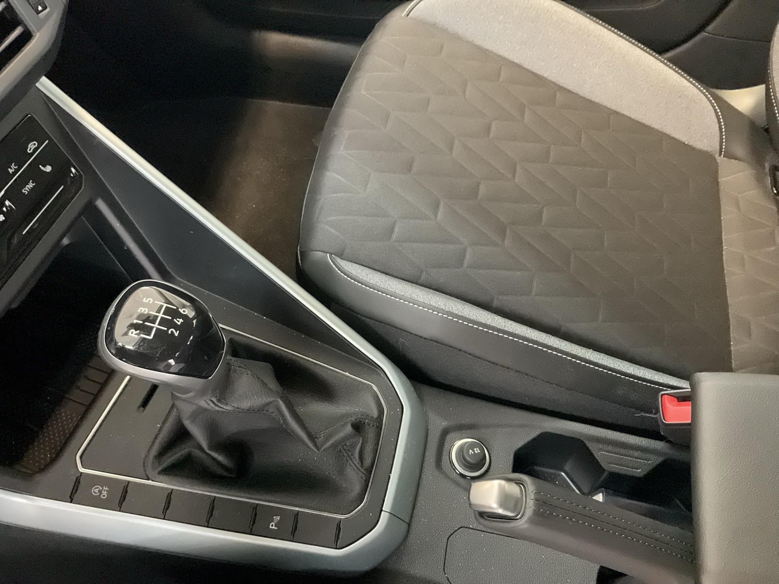 Volkswagen Taigo 1.0 GOAL ACC CARPLAY ALU SITZHEIZUNG