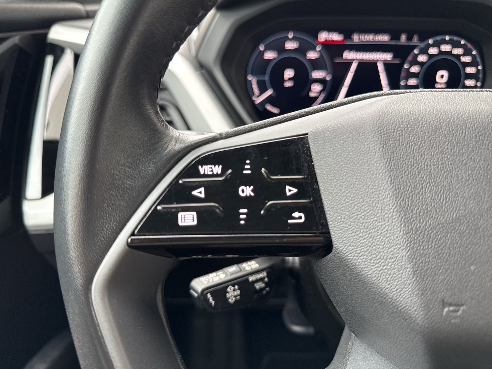 Audi Q4 e-tron Sportback 35 KAMERA ACC ALU19 eKLAPPE NAVI+