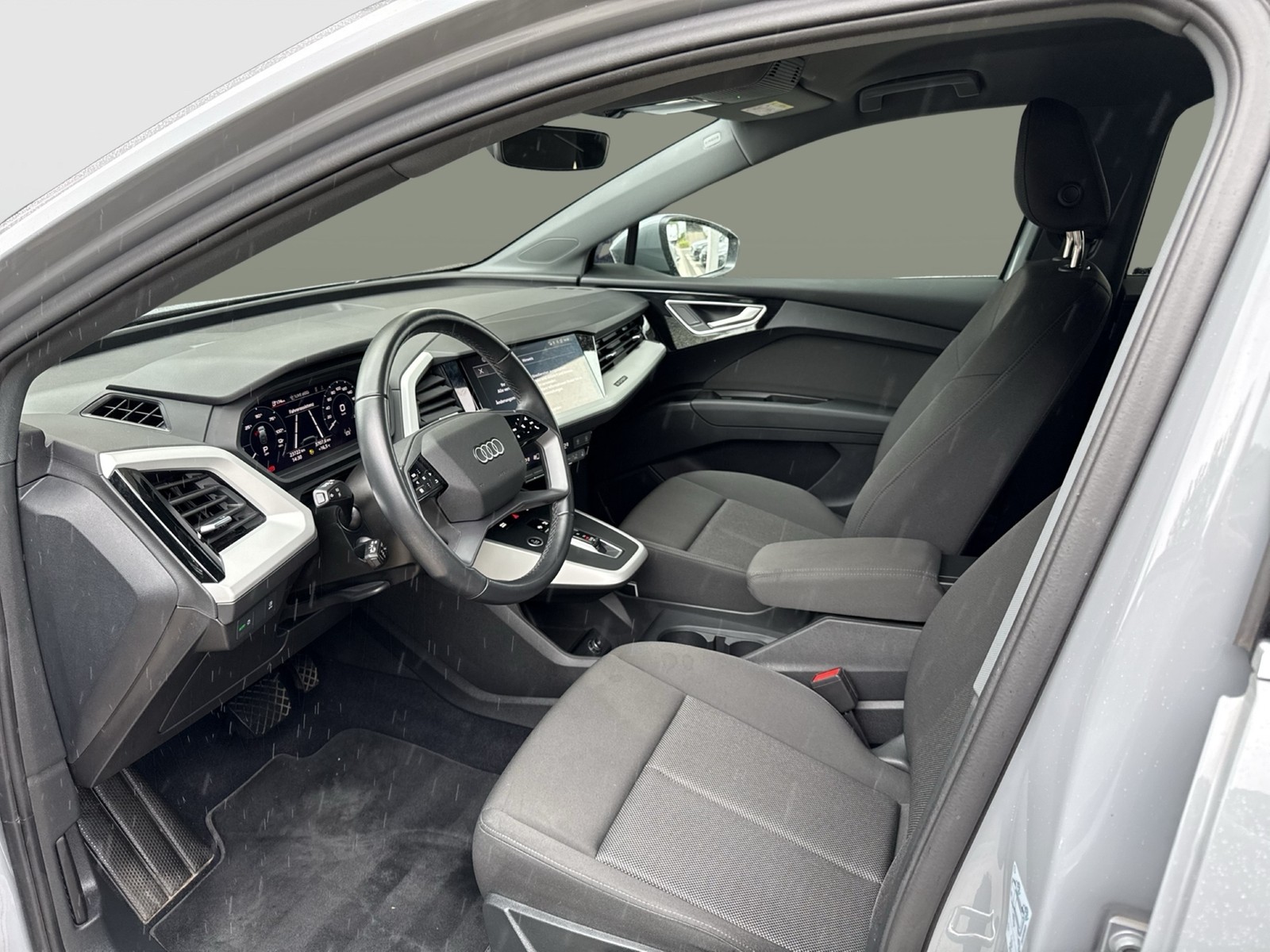Audi Q4 e-tron Sportback 35 KAMERA ACC ALU19 eKLAPPE NAVI+
