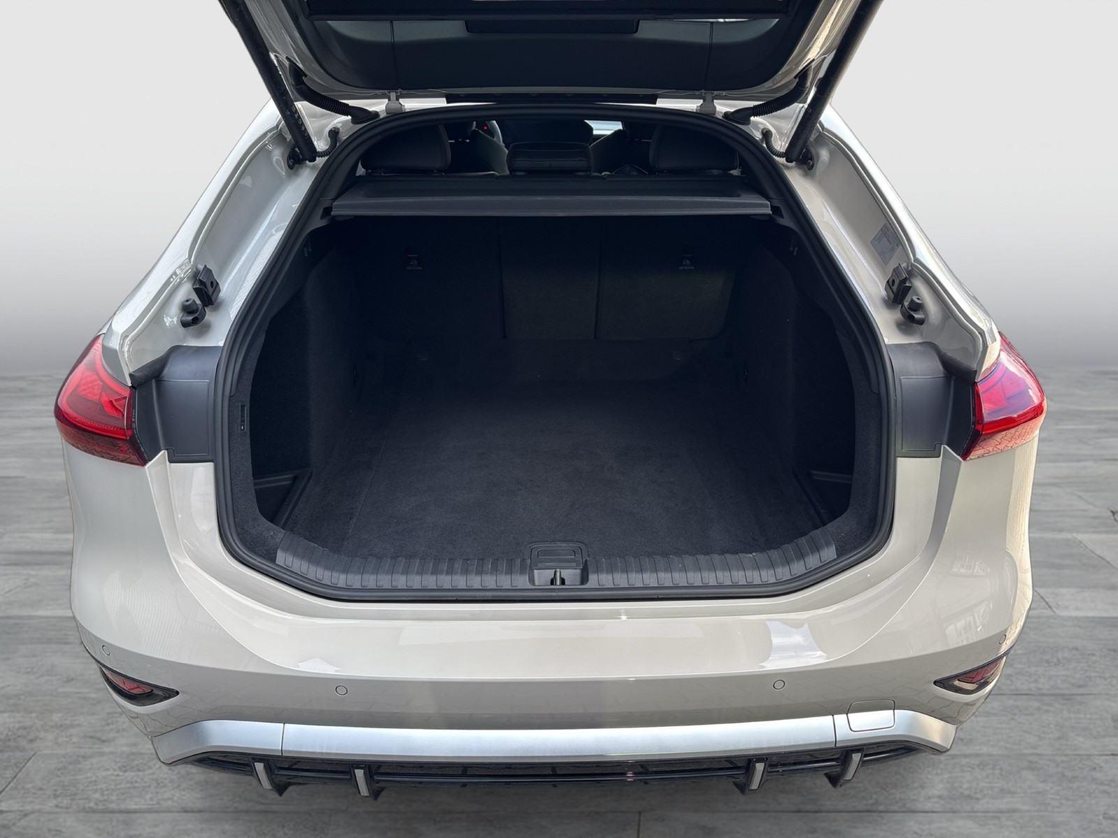 Audi S6 e-tron Sportback quattro B&O AHK 360°CAM LM21