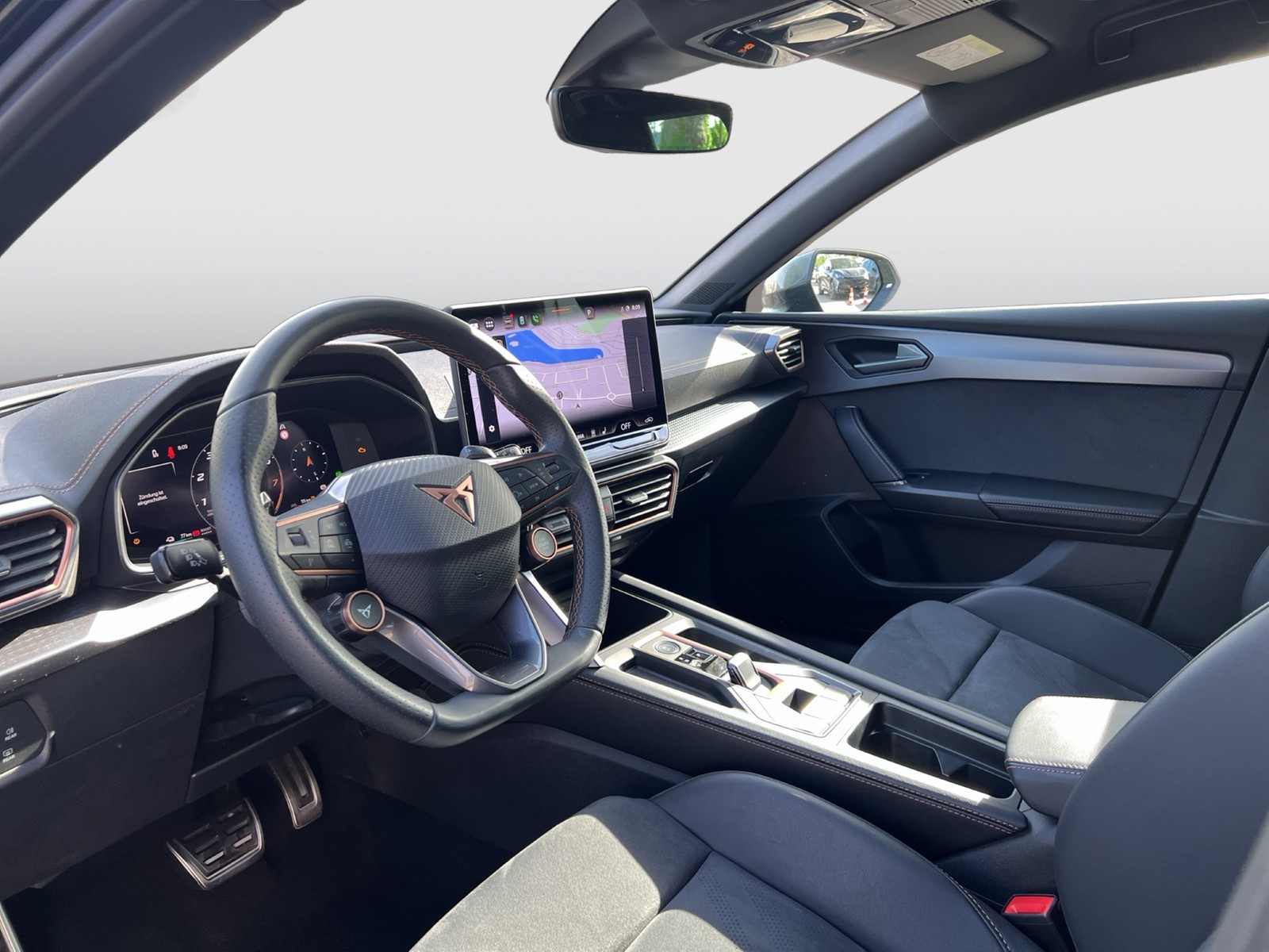 Cupra Leon ST 1.5 HYBRID AHK CAM ACC LM18 EKLAPPE NAVI