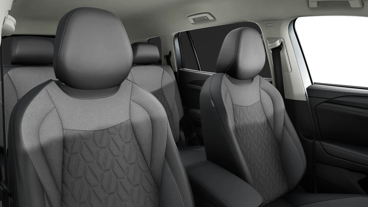 Volkswagen Tayron 1.5 HYBRID LIFE AHK CAM ACC LM18 CARPLAY