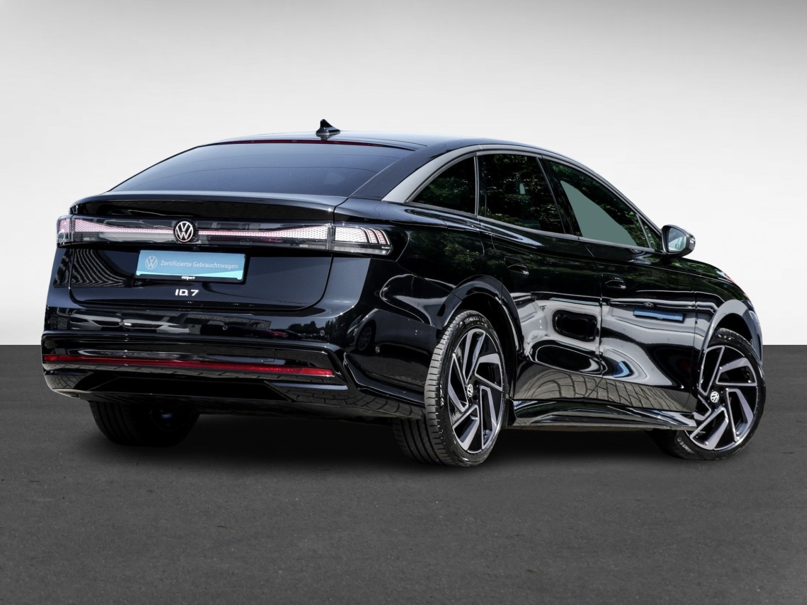 Volkswagen ID.7 PRO WÄRMEPUMPE AHK 360°CAM ACC LM20 EKLAPPE