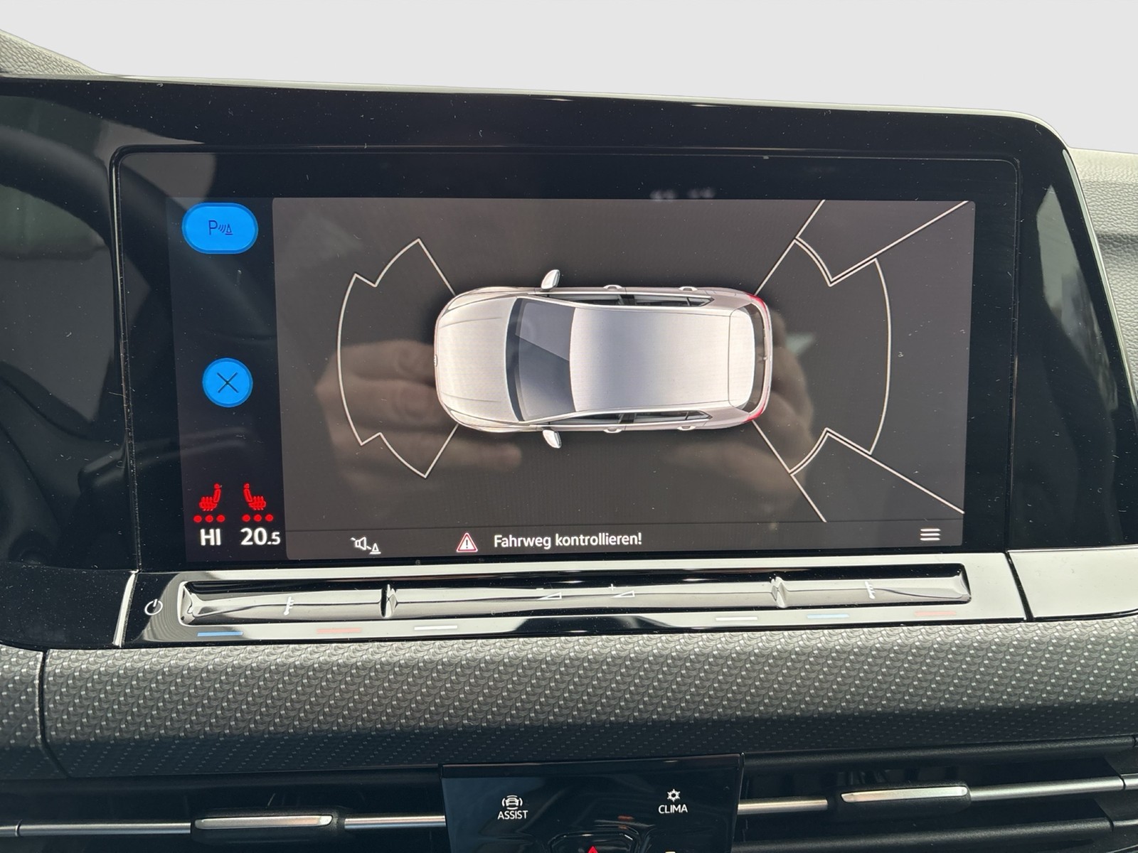 Volkswagen Golf 2.0 R-LINE BLACKSTYLE STANDH ACC NAVI ALU18