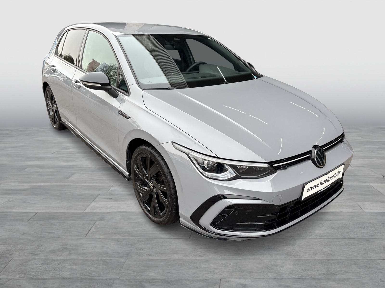 Volkswagen Golf 2.0 R-LINE BLACKSTYLE STANDH ACC NAVI ALU18