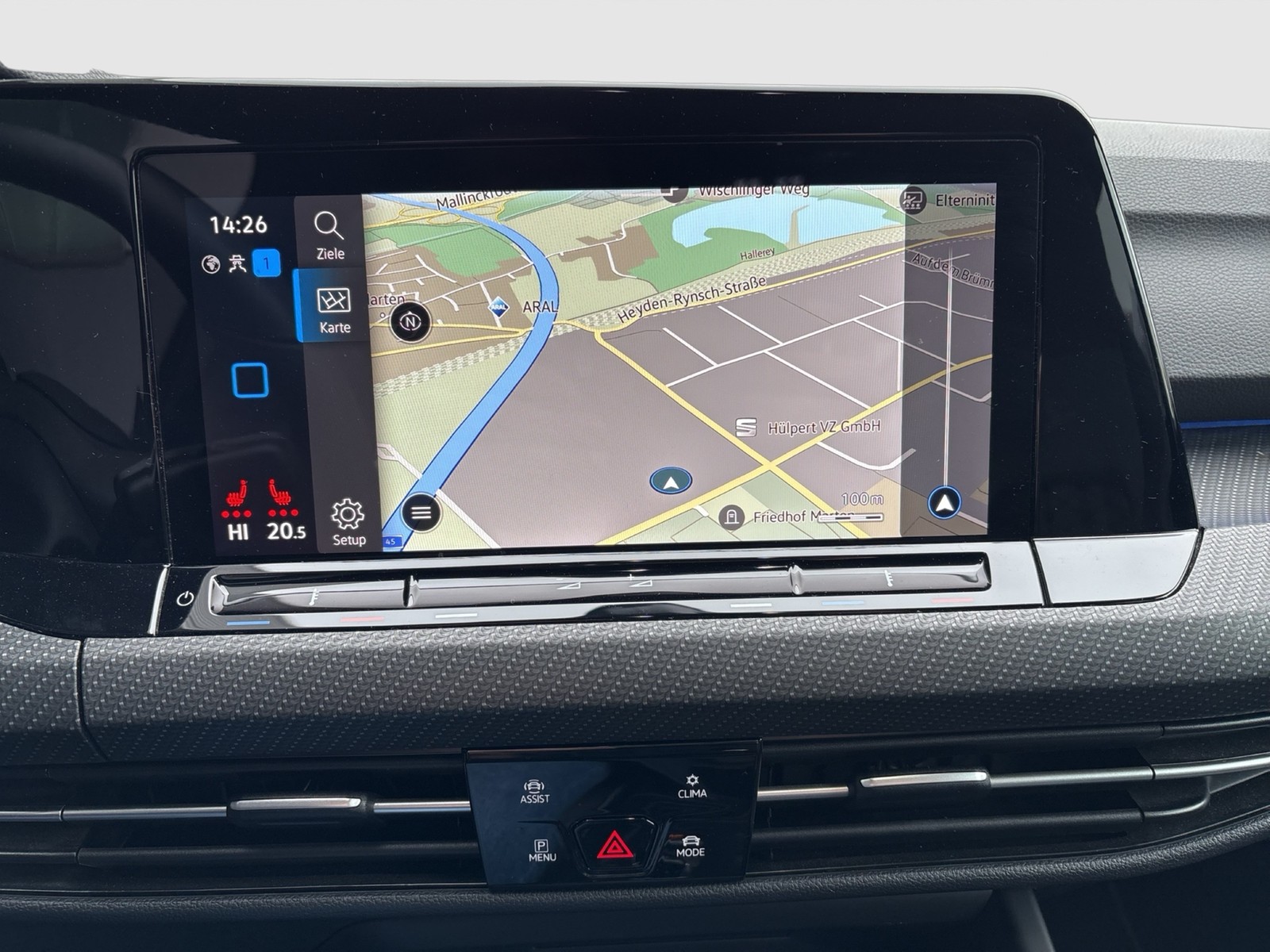 Volkswagen Golf 2.0 R-LINE BLACKSTYLE STANDH ACC NAVI ALU18