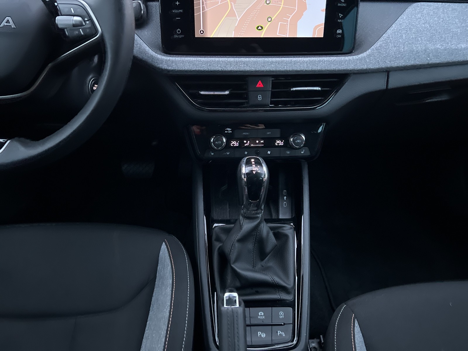 Skoda Scala 1.5 TOUR PANO AHK CAM ACC E-KLAPPE NAVI