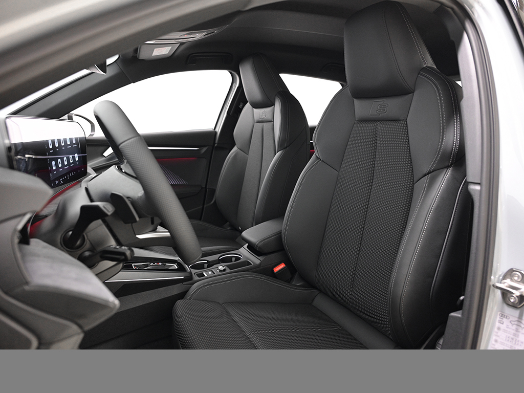 Audi A3 allstreet eHYBRID TECH+ INTERIEUR S LM18