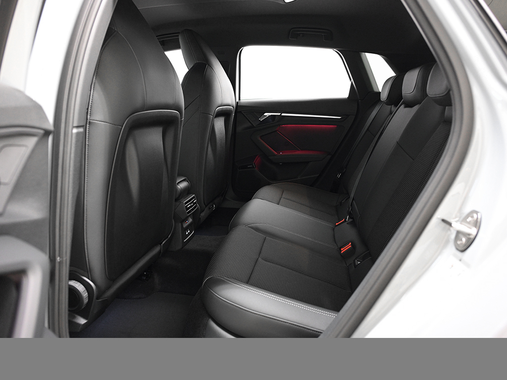 Audi A3 allstreet eHYBRID TECH+ INTERIEUR S LM18