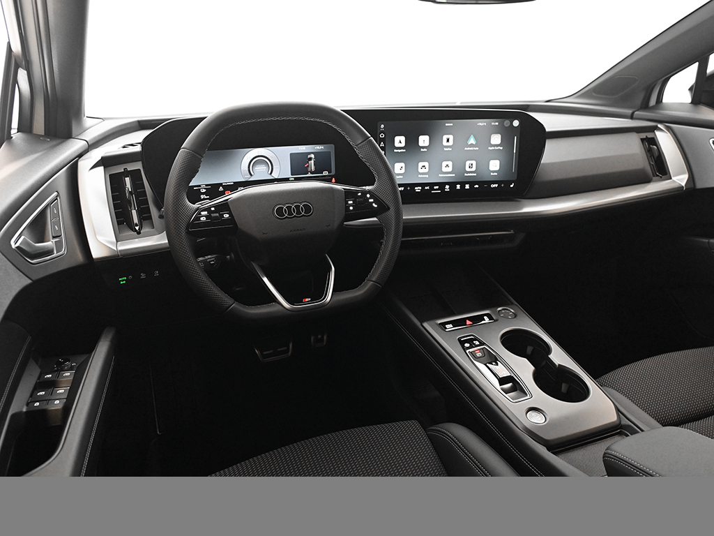 Audi Q4 e-tron S line quattro TECH PLUS LM21