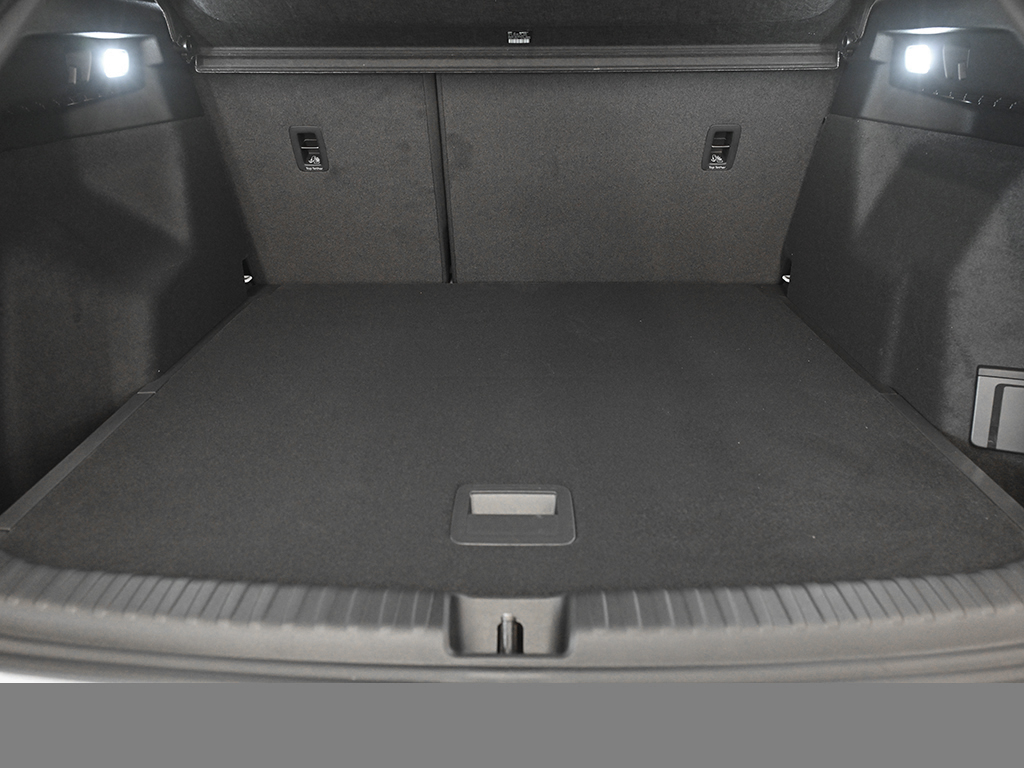 Audi Q4 e-tron S line quattro TECH PLUS LM21