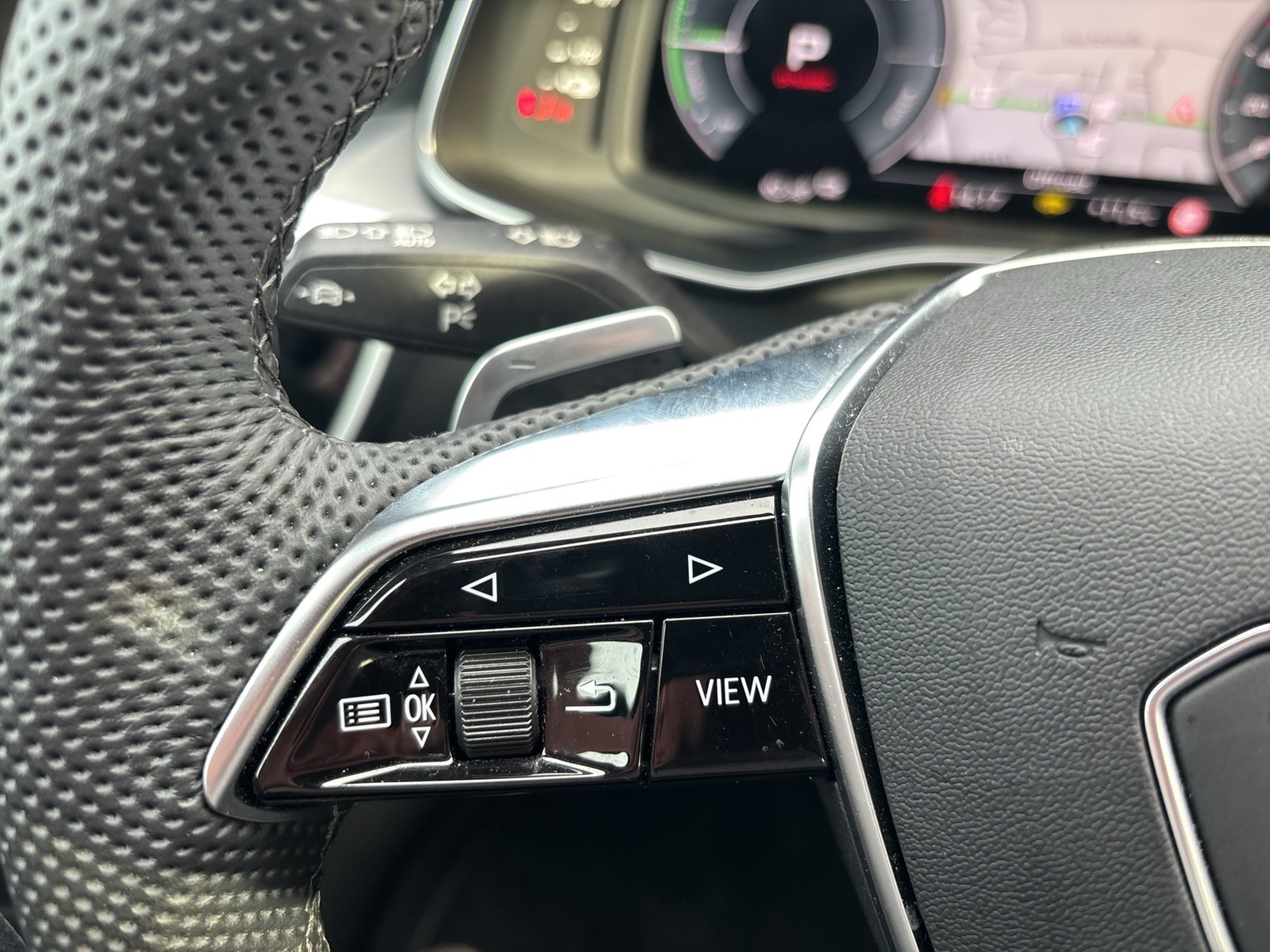 Audi A6 Avant 50 quattro HYBRID S LINE 360°CAM LM19