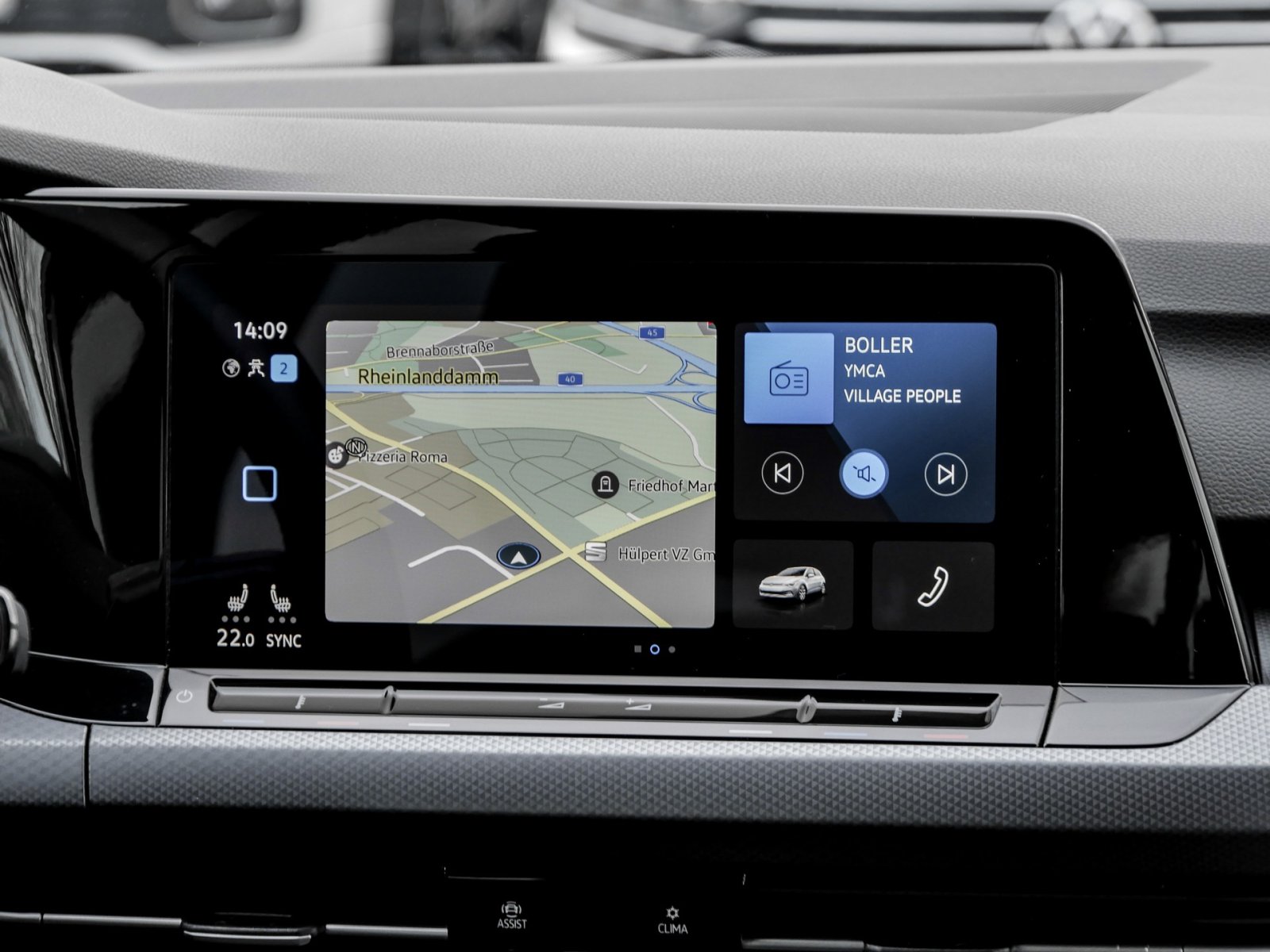 Volkswagen Golf VIII 1.5 eTSI ACTIVE CAM ACC ALU NAVI LED