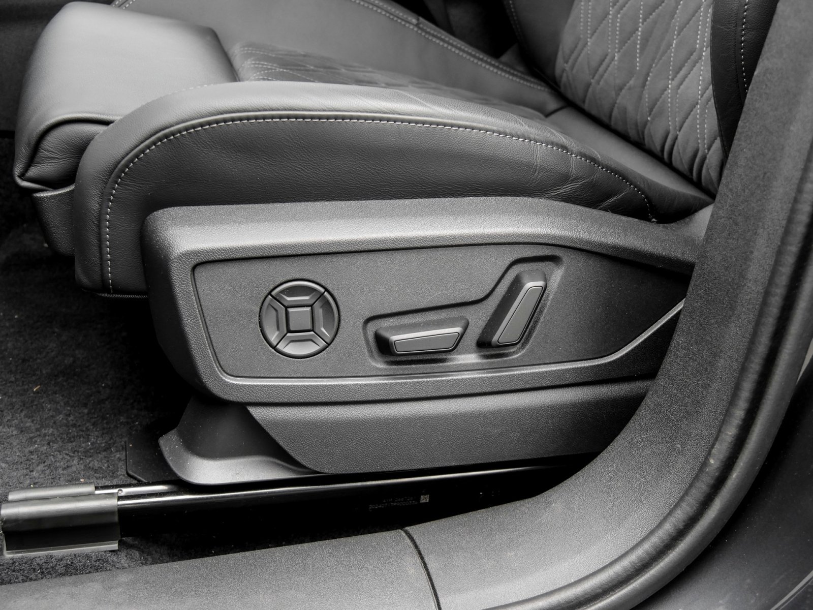 Audi Q5 TFSI quattro S tronic Techplus+Memory+EditionOne+SLine