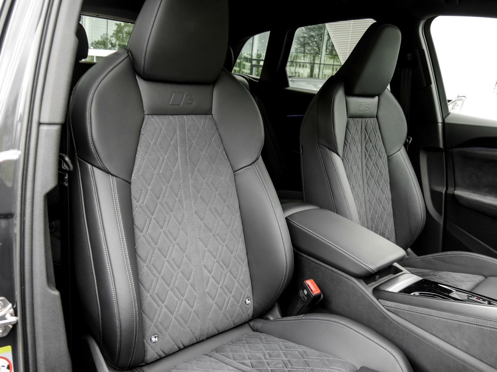 Audi Q5 TFSI quattro S tronic Techplus+Memory+EditionOne+SLine