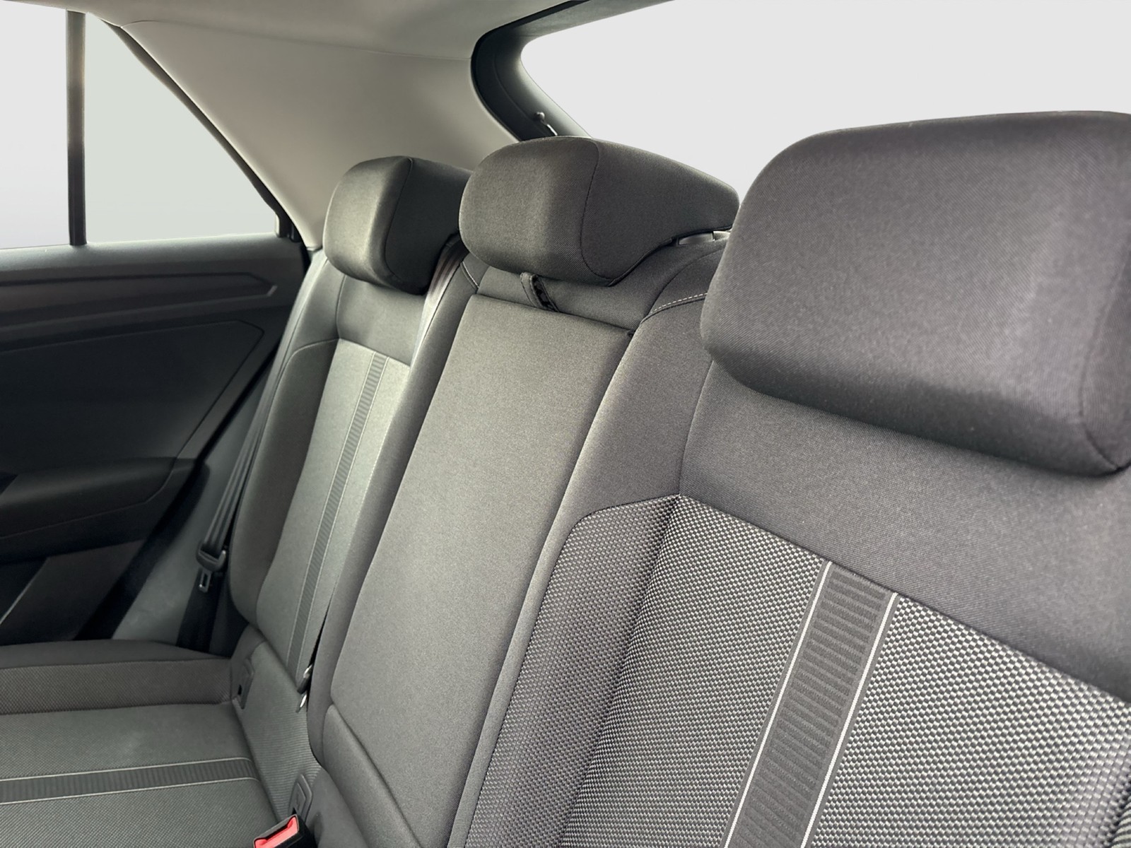 Volkswagen T-Roc 1.0 LIFE CAM NAVI VIRTUAL-COCKPIT CARPLAY