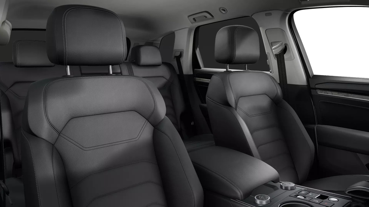 Volkswagen Touareg V6 ELEGANCE NEUESMODELL AHK CAM ACC LM19