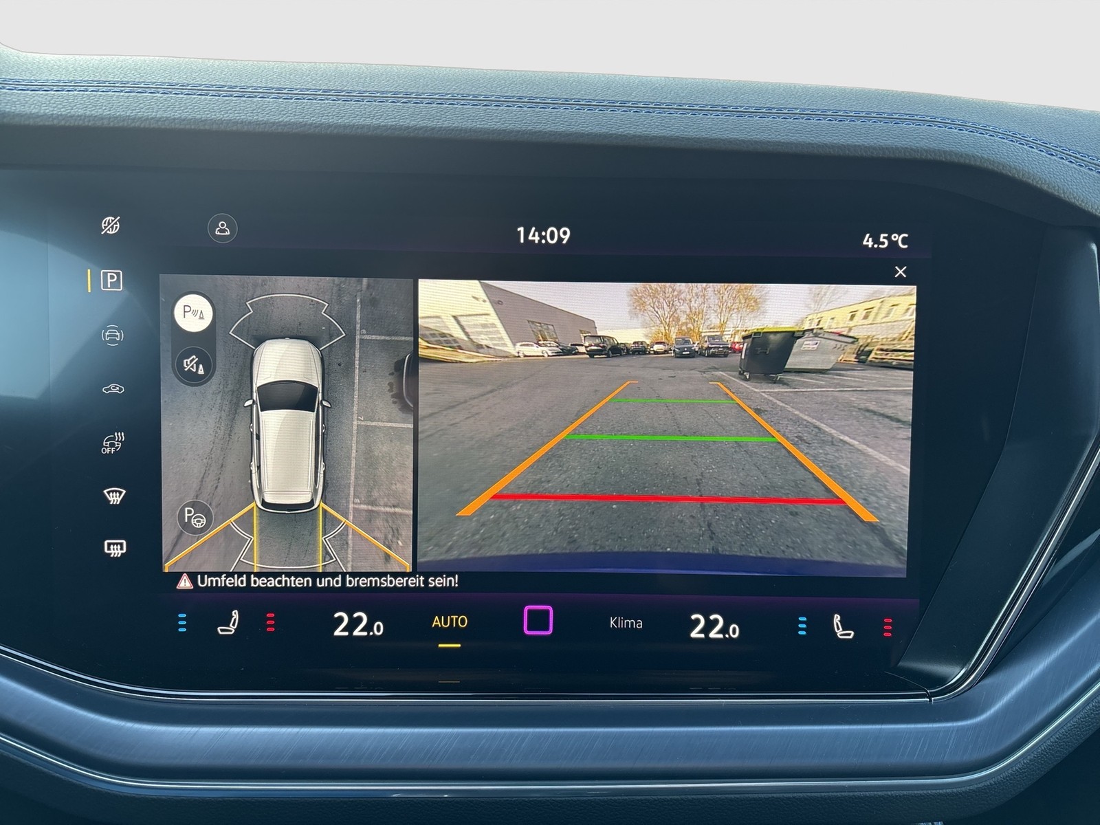 Volkswagen Touareg HYBRID R NEUESMODELL AHK 360CAM ACC LM21