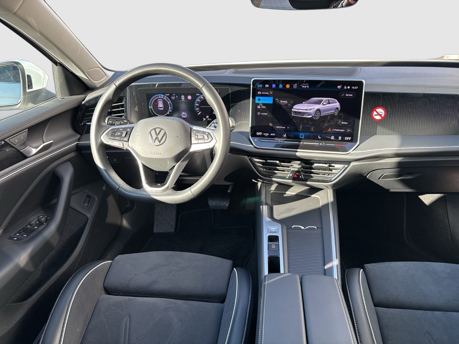 Volkswagen Passat Variant 1.5 HYBRID BUSINESS AHK CAM ACC