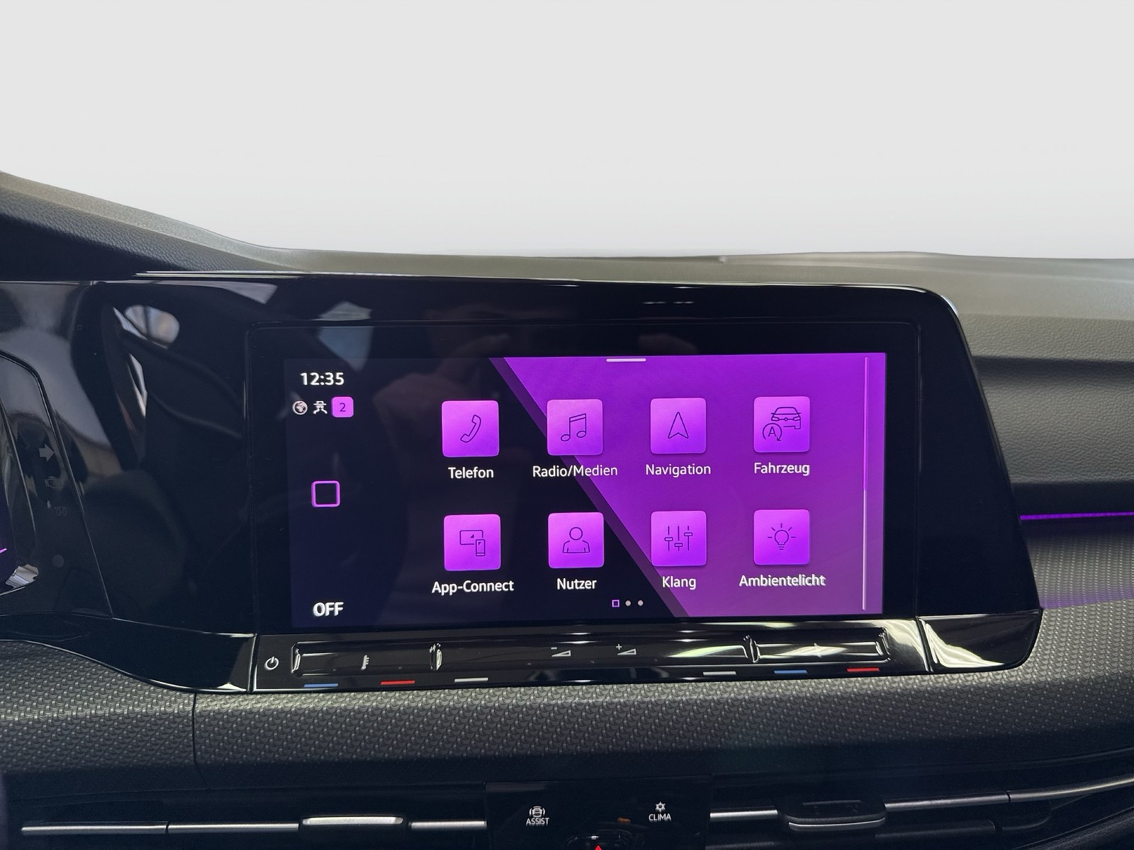 Volkswagen Golf VIII 2.0 R 4X4 ACC LM18 LED+ CARPLAY DAB+