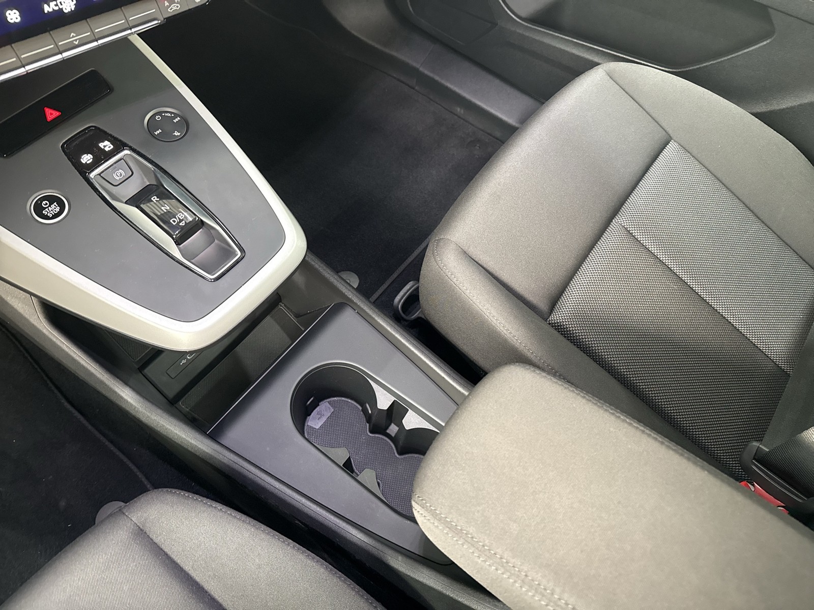 Audi Q4 e-tron Sportback 35 KAMERA ACC LM19 eKLAPPE NAVI+